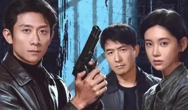新版《重案六组》开播就炸出全网神评论，这波联动连老观众都看笑了。
张一山李沐宸版