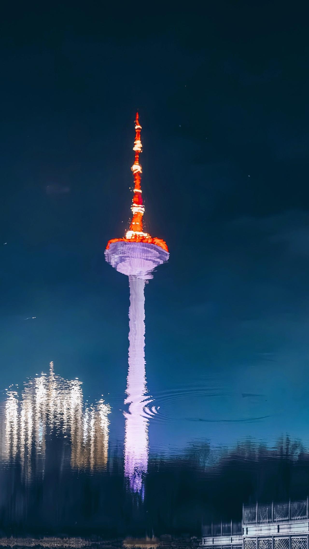 【你好，沈阳】一缕风吹皱彩电塔的影子…地标建筑 夜景 dou来这座城 带你看世界