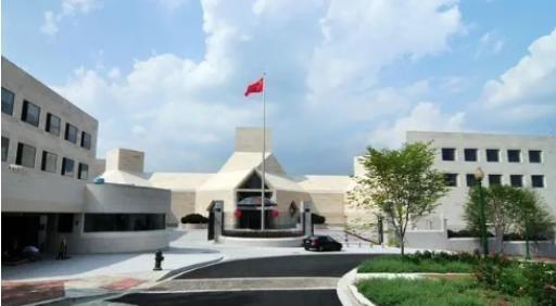 1982年，我国驻莫桑比克大使馆翻译唐健生实施了一个惨绝人寰的计划，杀死使馆内所