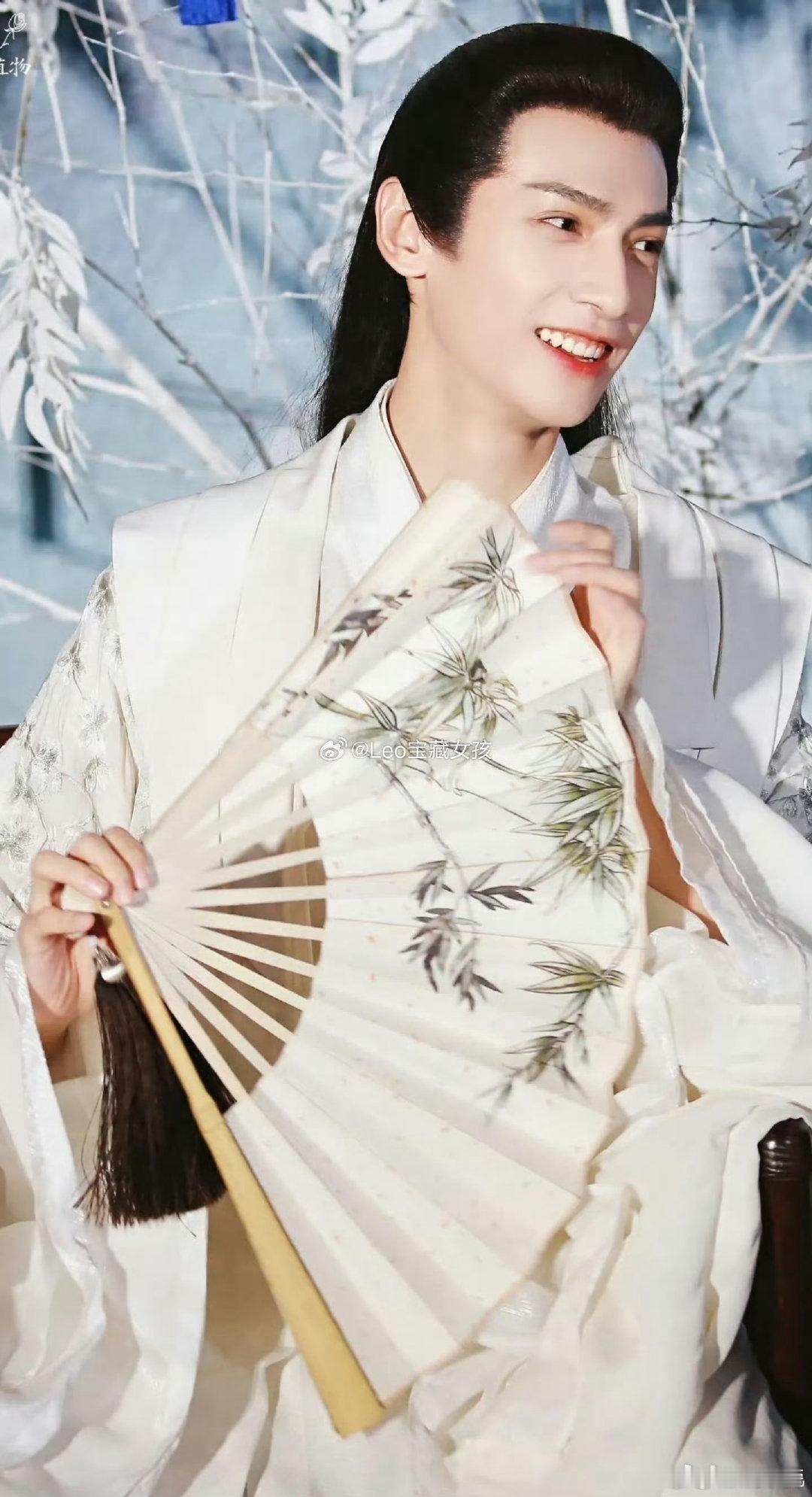 罗云熙对接辟谣进组大道朝天多方传罗云熙接大道朝天，对接直白辟谣，未对接剧本与拍摄