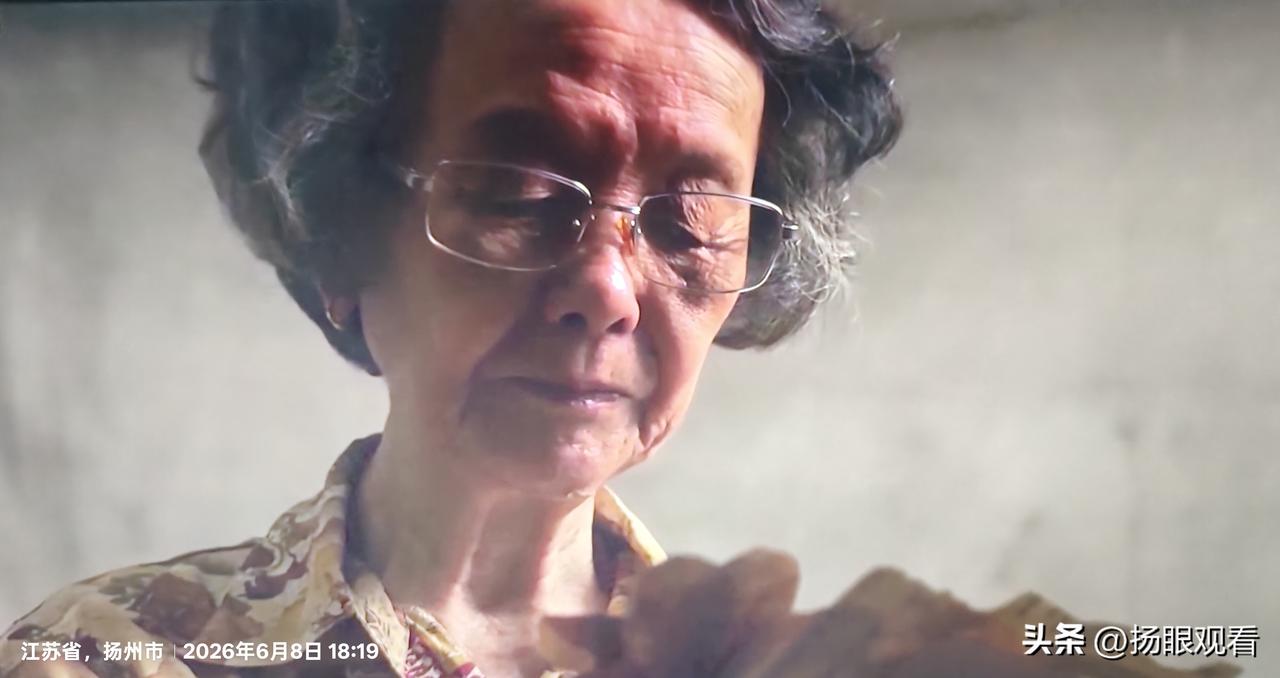 一纸侨批回望大时代，阿嬷的等待藏着几代人的温柔
 
看完《给阿嬷的情书》走出影院