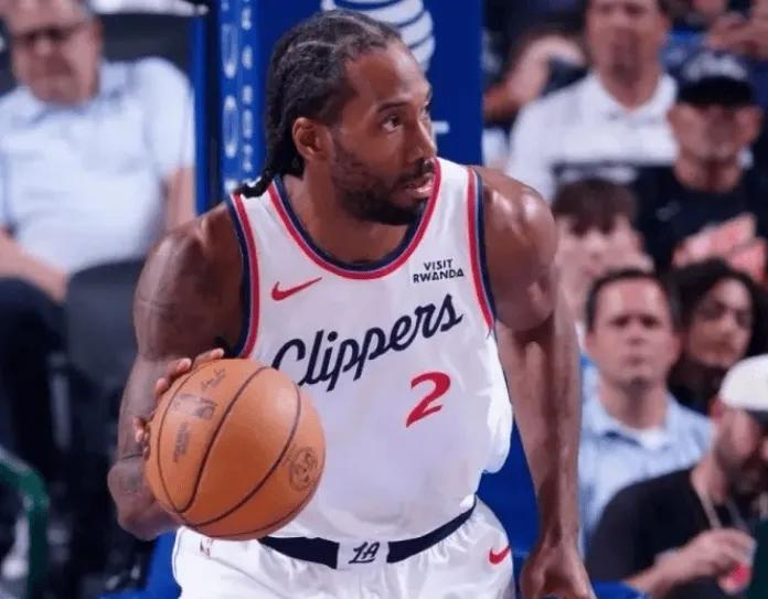 快船北伐还在继续！
太阳五连败了，今天，快船138-131再下独行侠。
他们反超