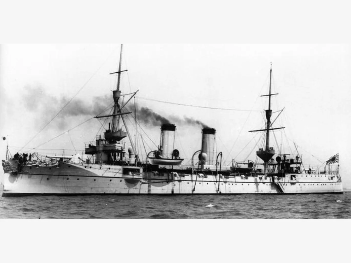 “蕞尔小邦”的海军