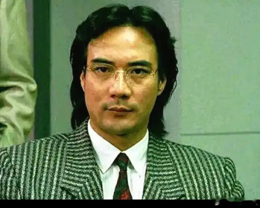 #徐少强去世#一代武侠徐少强因食道癌离世，享年73岁。伴随80后90后青少年时期