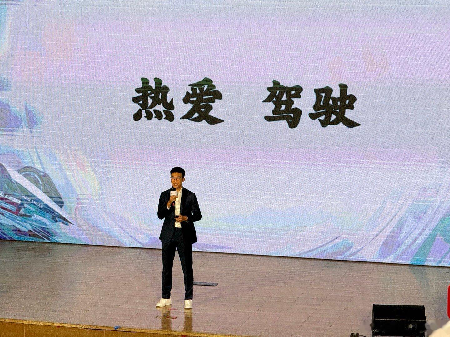 各位学车辆工程和汽车的家人们，别想着做自媒体就能开很多车，其实去主机厂一样能开各