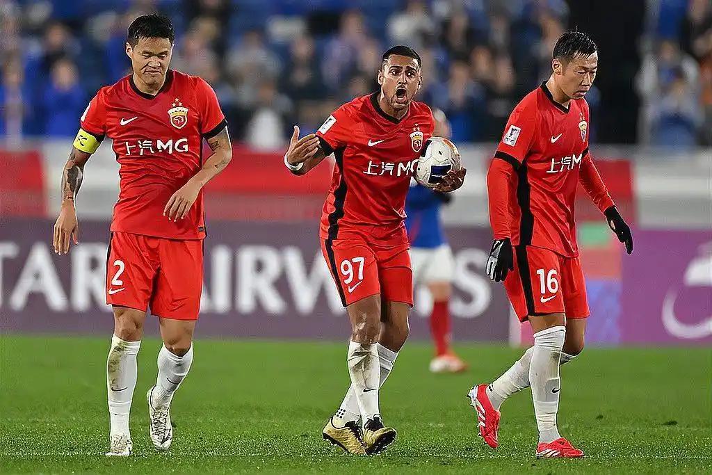 海港0-1落后蓉城！看来今年海港的冠军真的很难了！也许蓉城主场就是海港无法跨过去