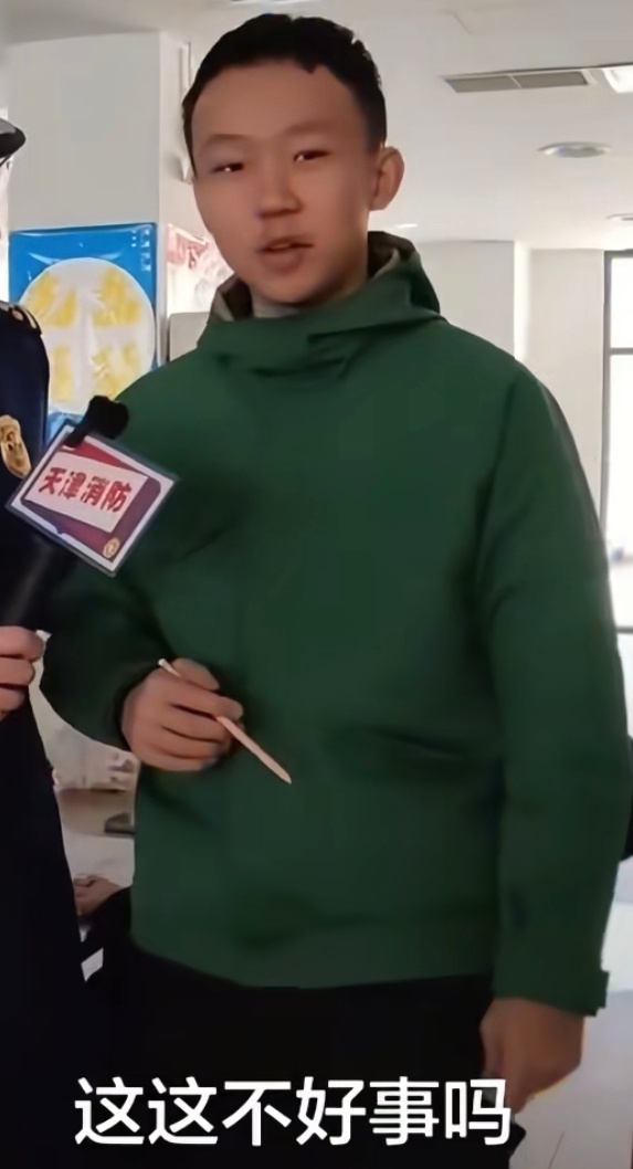 胡锡进谈取消英语主科地位老胡反对了，看来这事儿是好事儿，确实应该取消。 ​​​