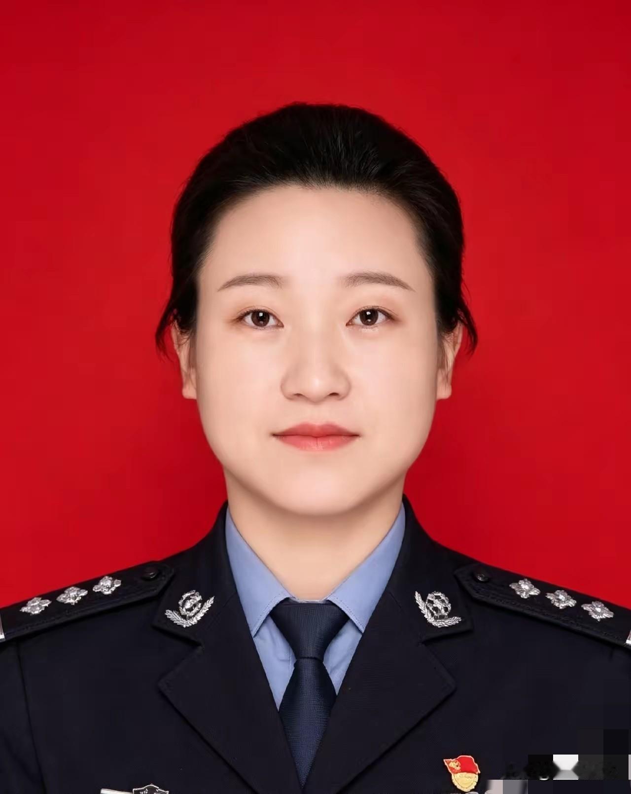 王琼，女，汉族，1988年11月生于甘肃宁县，中共党员，2006年12月入伍，原