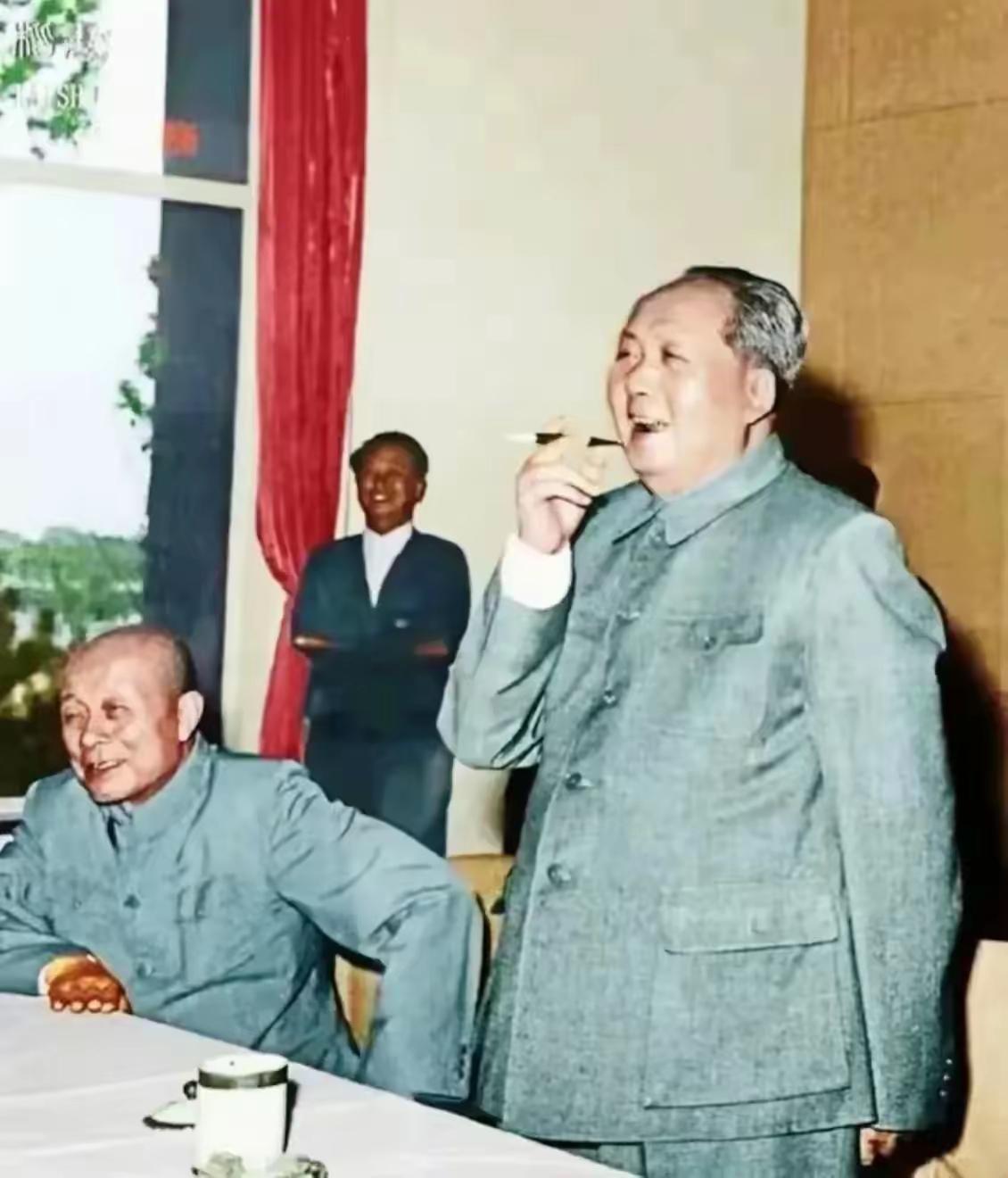 ＃红色文化＃
伟人风采欣赏：