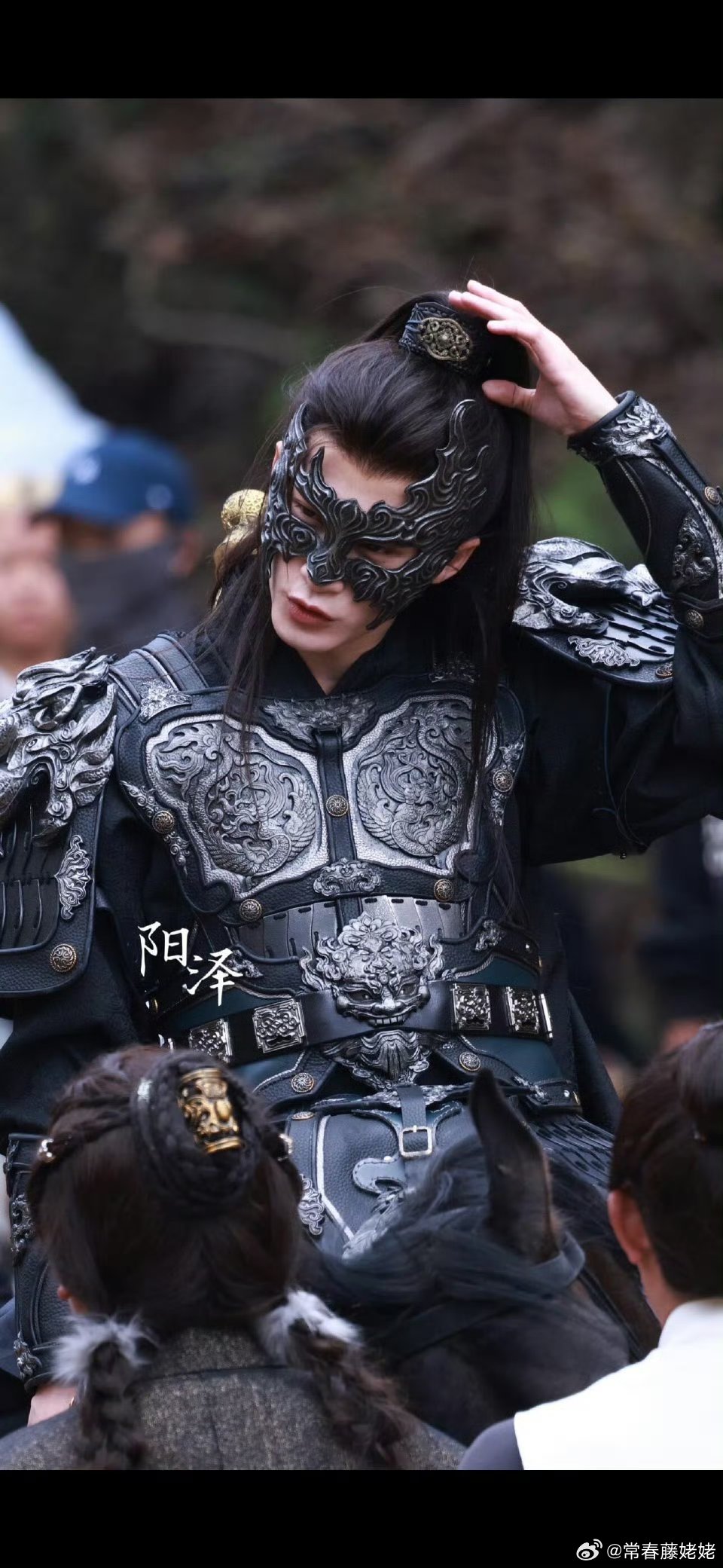 檀健次谢却山将军造型，低眉就是戏，全肯定