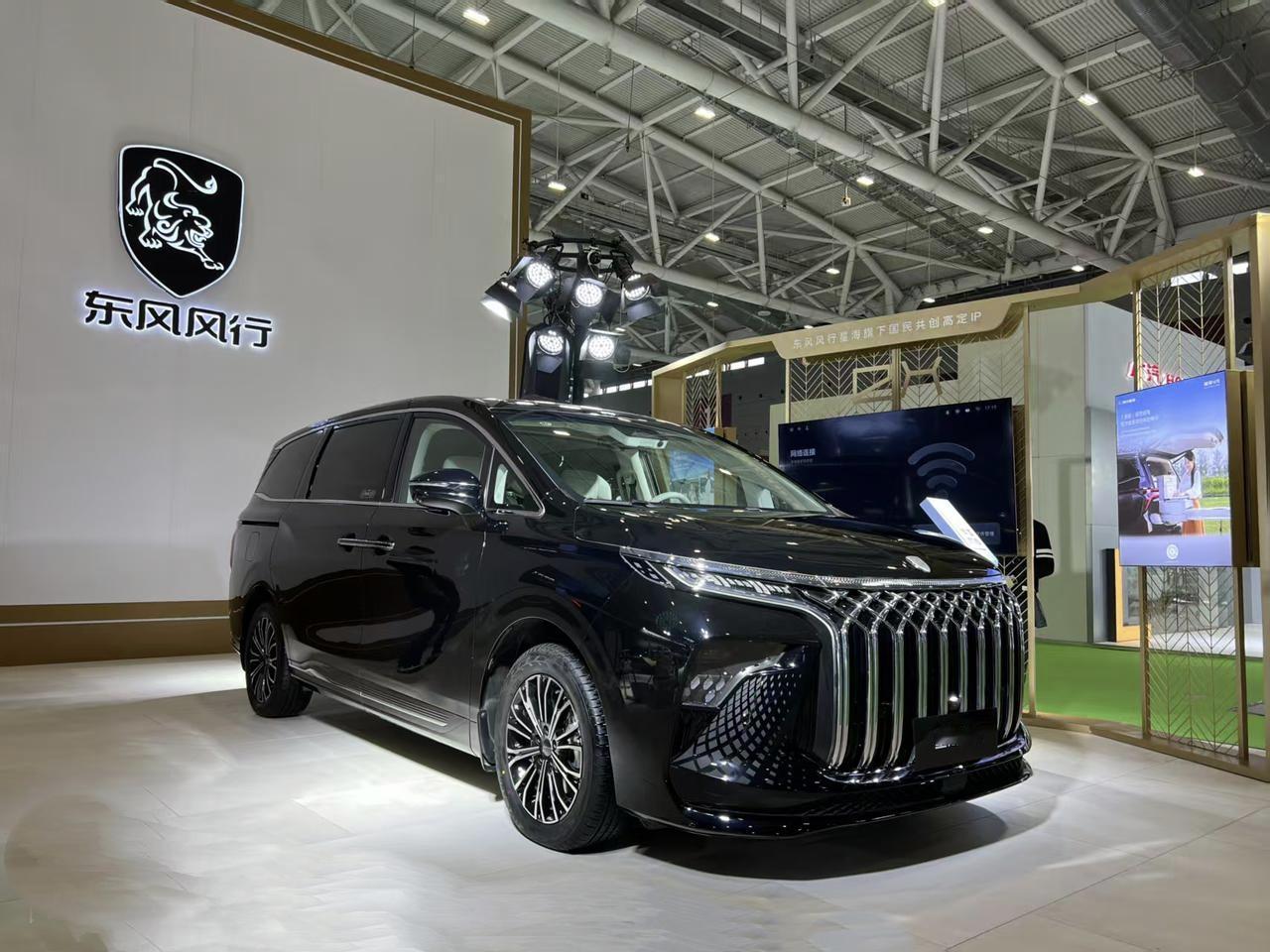 开门见山，今天聊一台最近热度很高的国产MPV——2027款星海V9。不是充值，是