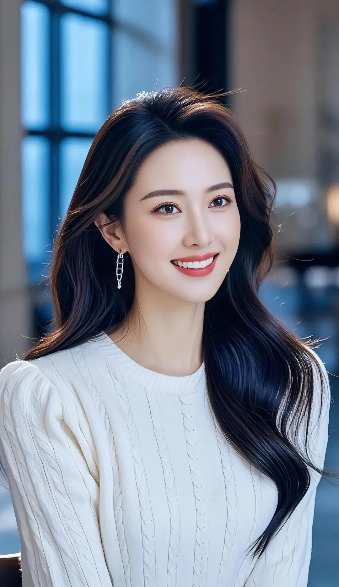 笑靥如花映窗棂，温柔岁月静好。清纯一笑解红颜 姿娇容艳笑容甜 温婉温婉深情 花容