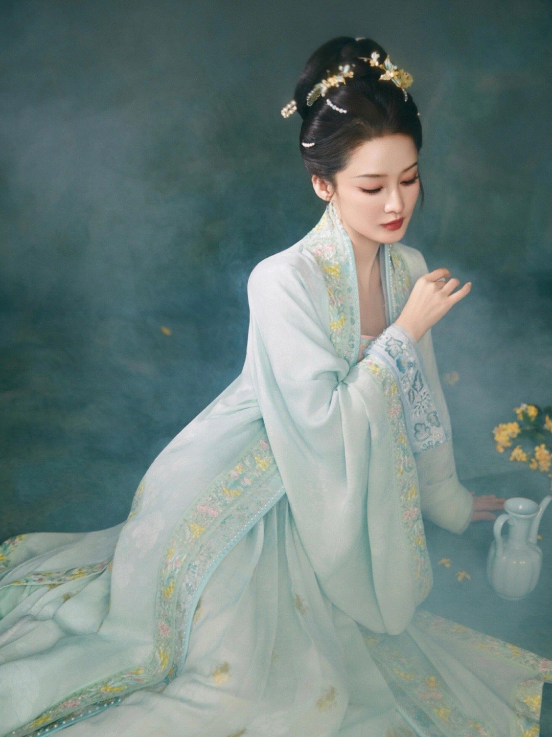李沁好美😍 
