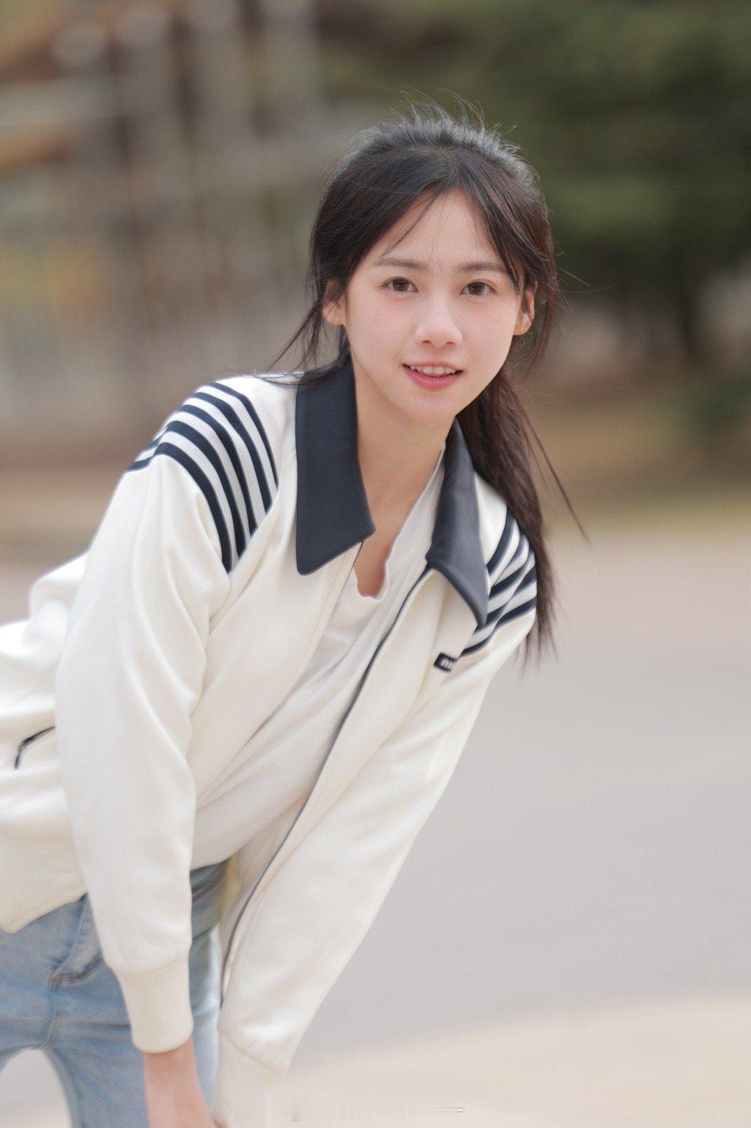 大妞儿[喵喵] ​​​