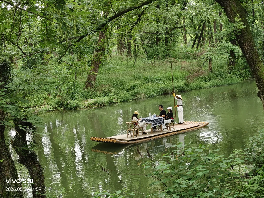 📍黄山·西溪南，闯入现实版绿野仙踪！🌿 免费进村，人少景美，4-6...