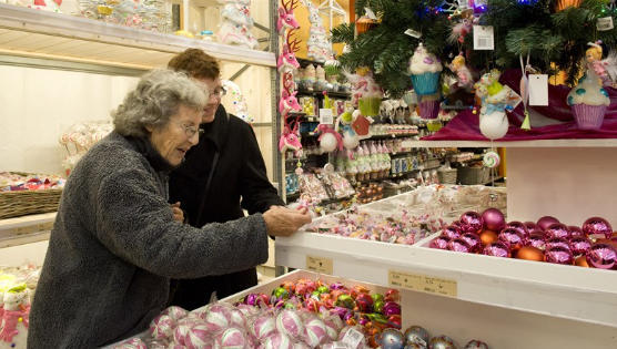 【去年，#荷兰靠中国货成欧盟最大圣诞商品出口国# 】#荷兰靠中国货赚了# 圣诞前