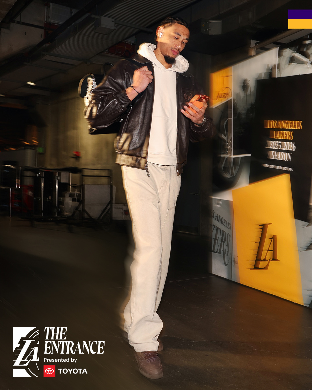 湖人球员抵达球馆！曝湖人勇士将有交易达成灰熊vs湖人洛杉矶湖人