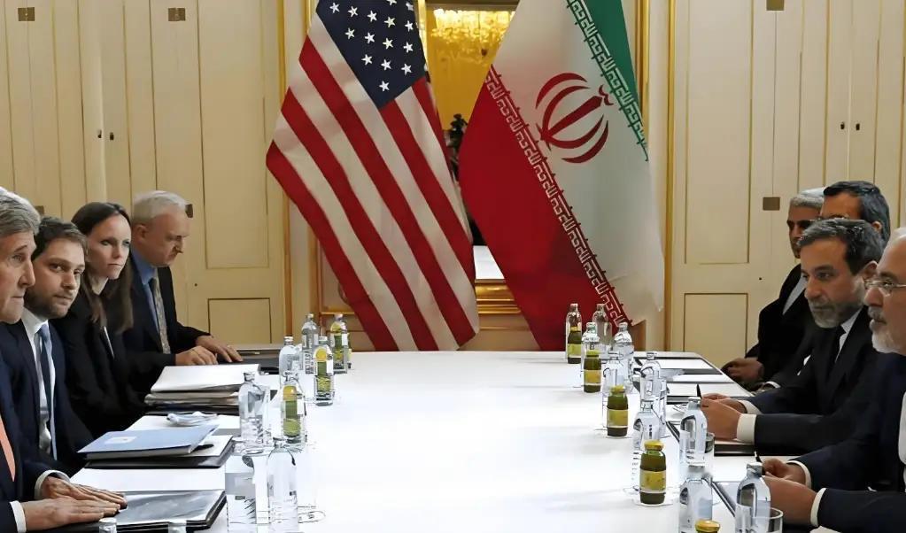 革命卫队向外国油轮开火，特朗普发最后通牒：“还有4天。”美伊局势或许会走向这两种