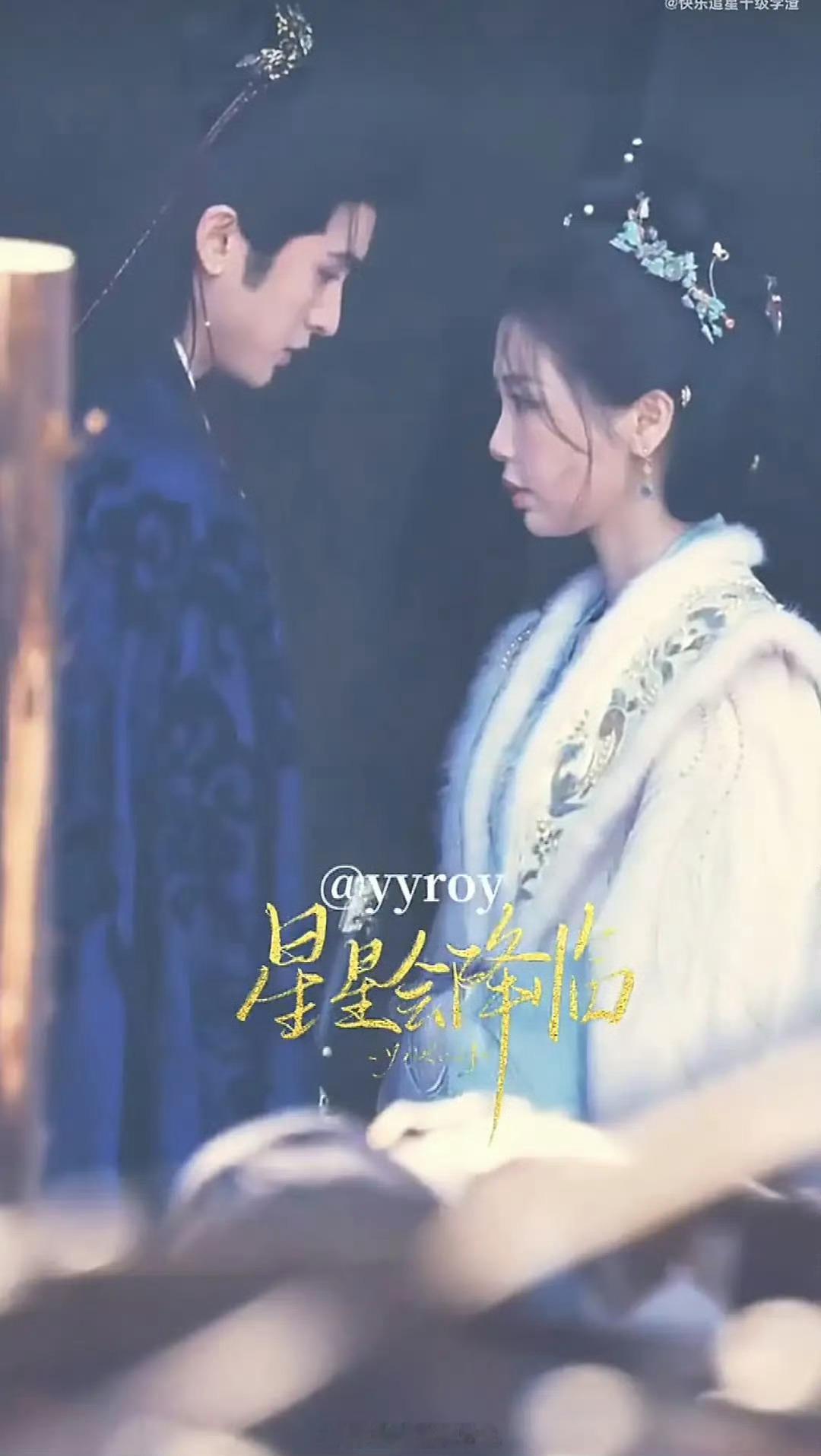 虞书欣侧脸，建议不要给特写镜头 谁站它身边都把别人衬的更好看了