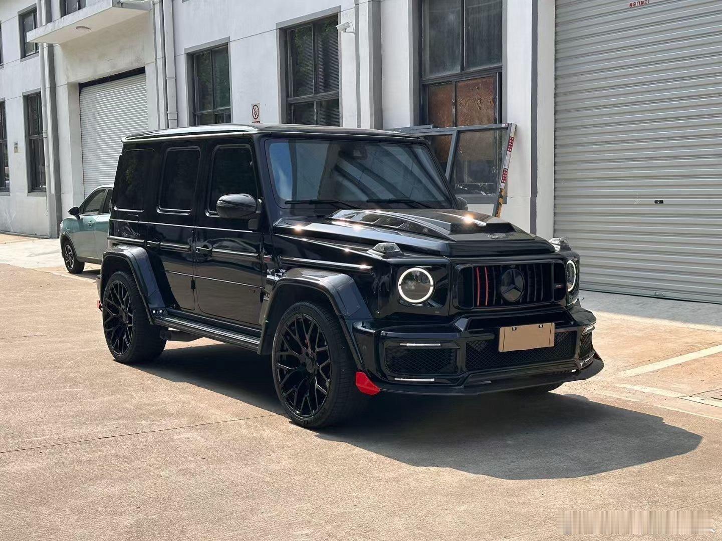  中规 AMG G63，全套巴博斯套件。 ​​​