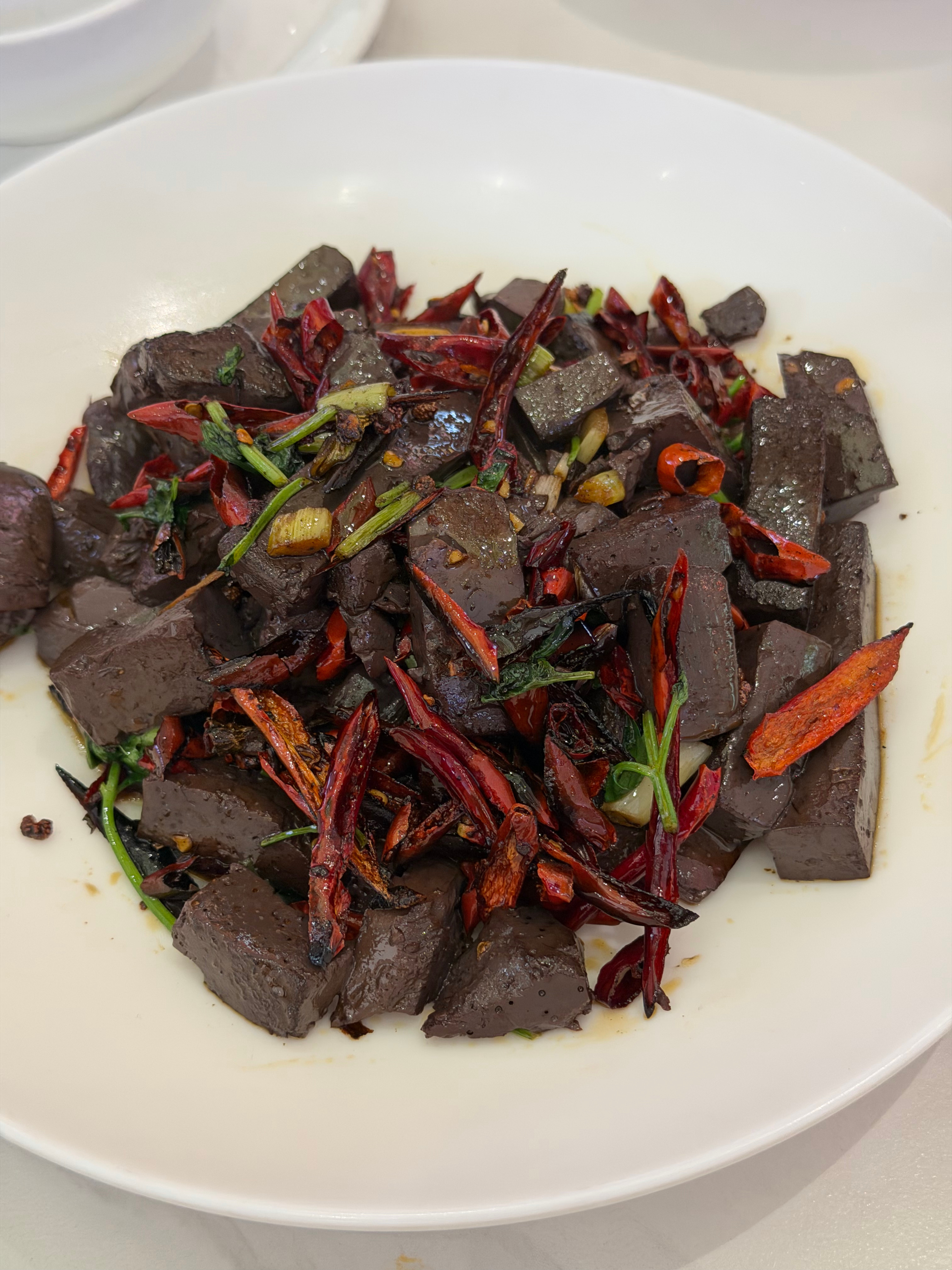 闪现徐州，找了一家羊汤馆，吃饱喝足马上去看苏超「徐州VS常州」