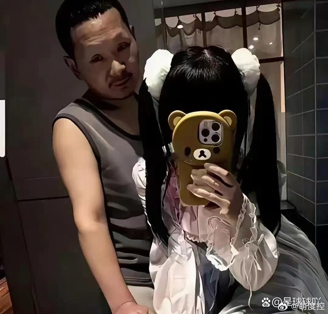 第一张感觉是被白菜拱了 看完第二张顿时没有羡慕了 