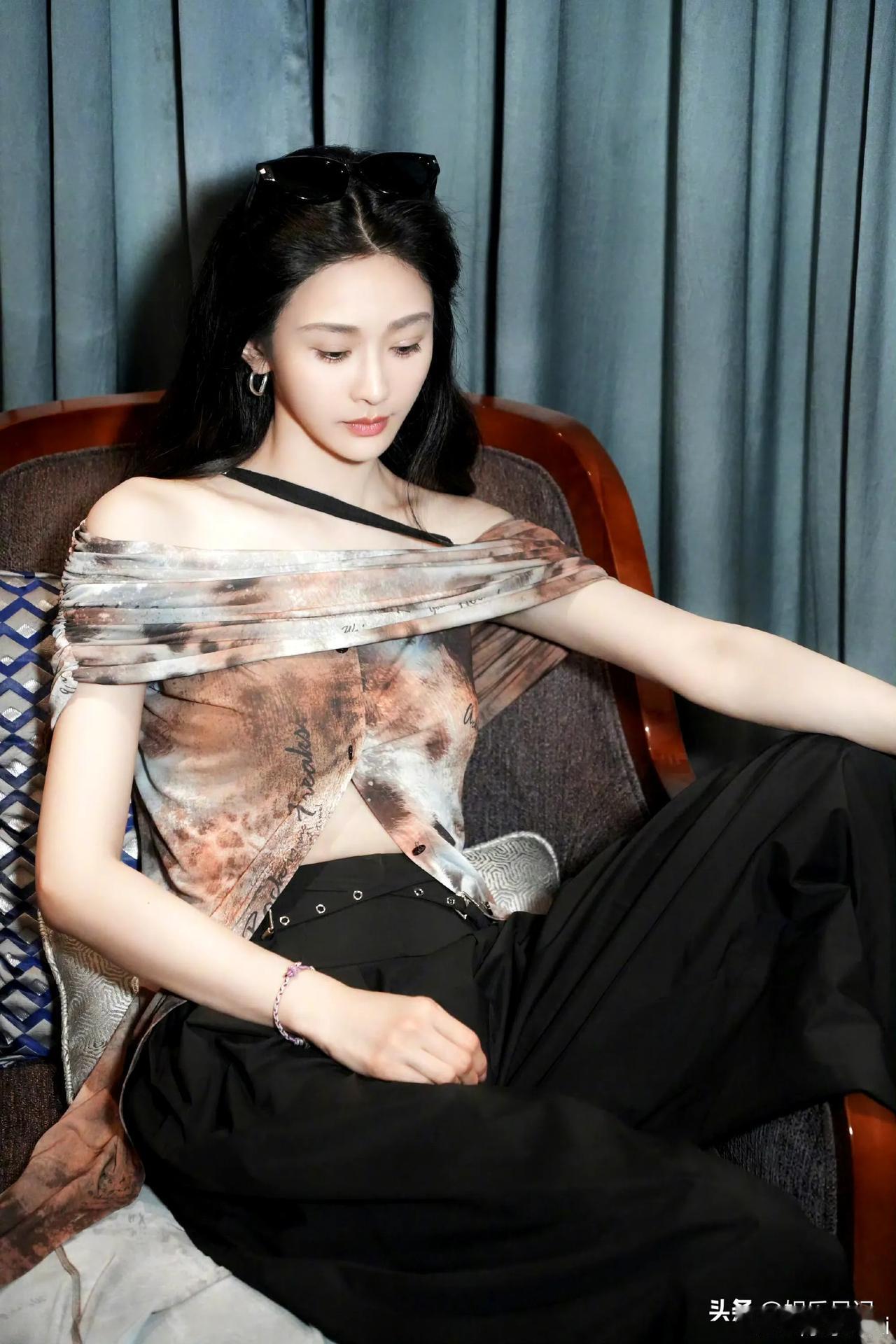 陈冰