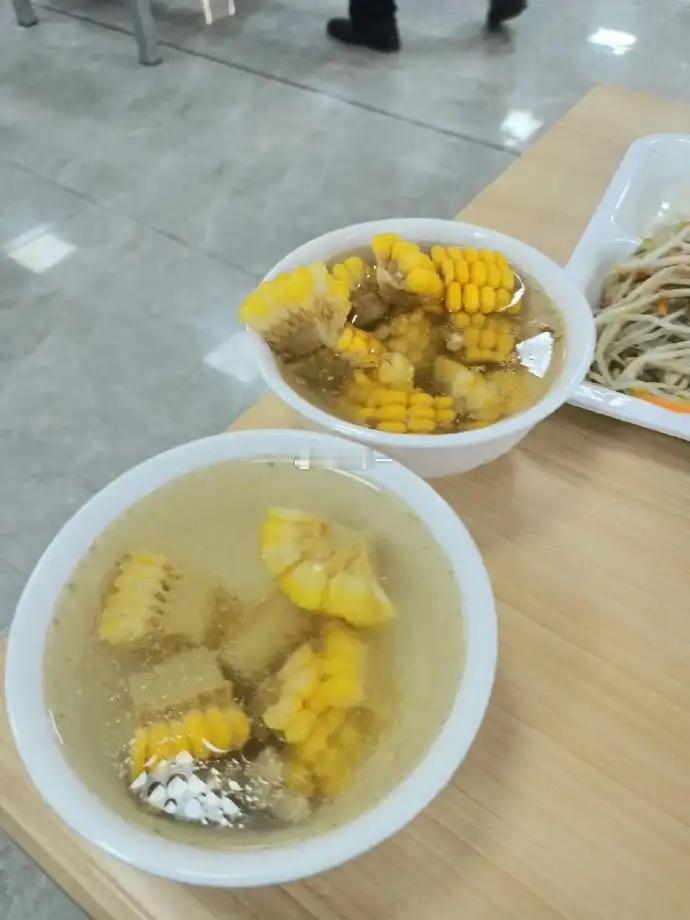 这位同学是懂打汤的 