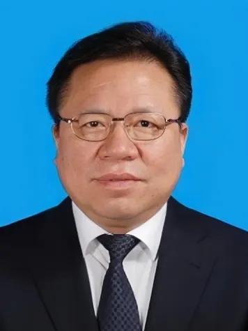 秦如培，26年，受贿2.16亿元；
每天22.7万元，每月692万，每年8307