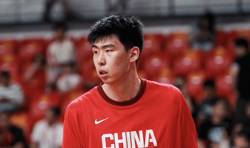 宋翔：徐昕收到马刺试训及夏联邀请，目前无打算参加NBA夏联