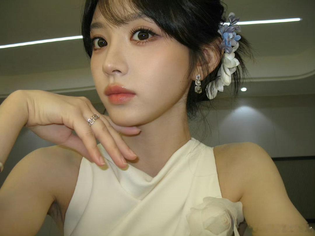 金鹤龙化的田曦薇从远古时代开始排单终于排上金鹤龙的妆了吗以后能不能常驻