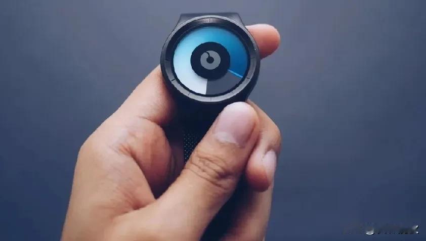 看看
新加坡对中学生使用智能设备的要求，还是比较严格的！


媒体：新加坡中学生