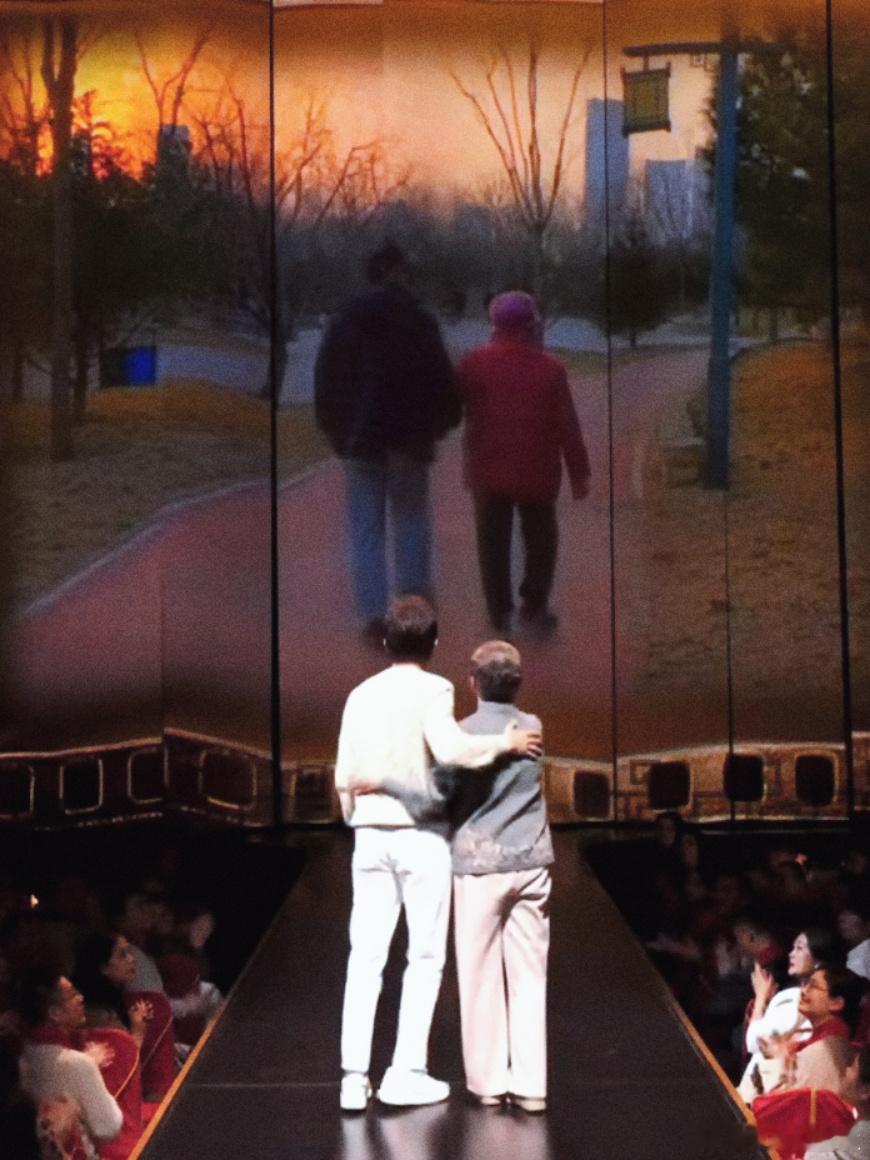  原来把邓超电池抠了是这样的邓超新歌上线 谁能想到！邓超收起欢脱深情开唱《妈妈有