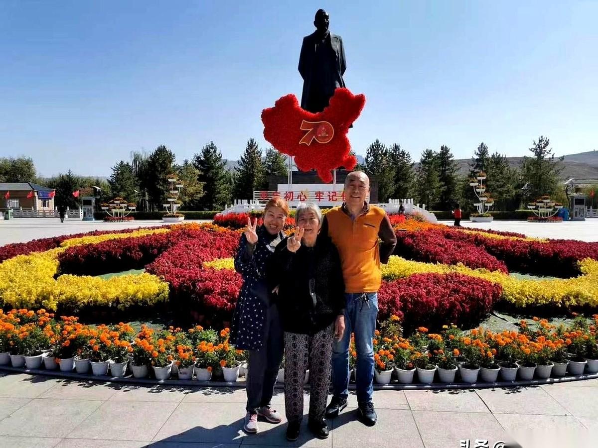 我那62岁的小弟，真要把我气死了，也心疼死了。
一米八的大高个儿，本该是享清福的