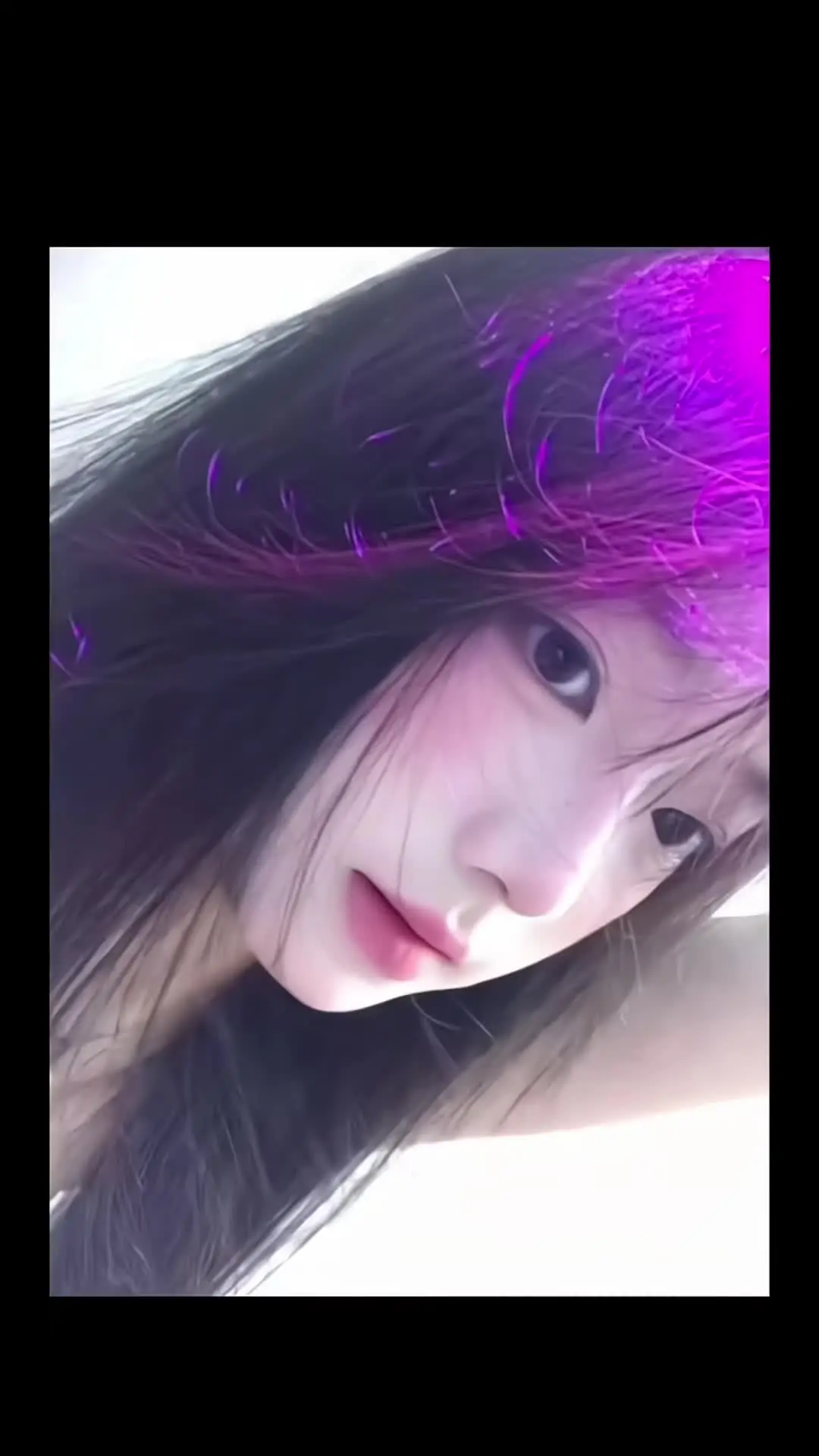 后来我的朋友有点烦我了 因为在不爱你这件事上 我总是出尔反尔