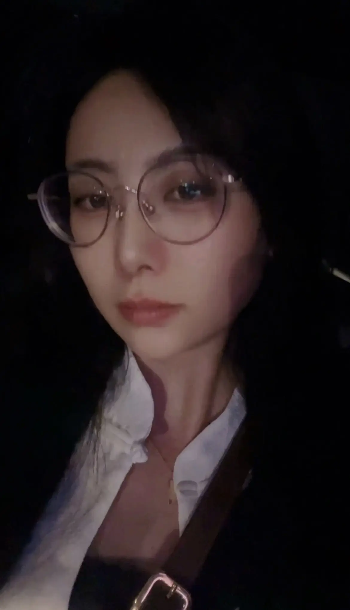 原来看过更广阔的天地，才最寂寥。