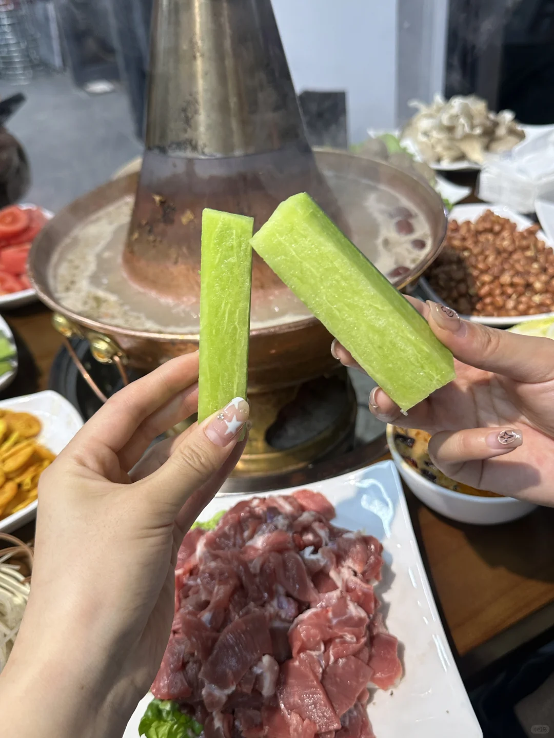 不愧是宿州排队王！这家铜锅涮羊肉果然好吃