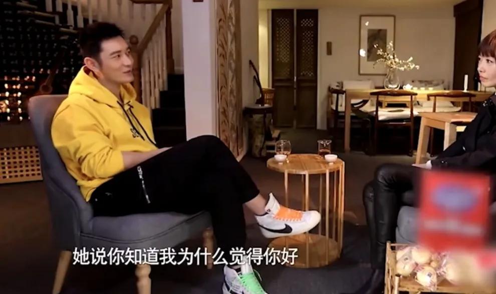 黄晓明当年谈起杨颖时，真的笑意盖不住。爱是真的，不爱也是真的。他曾在采访中谈到杨
