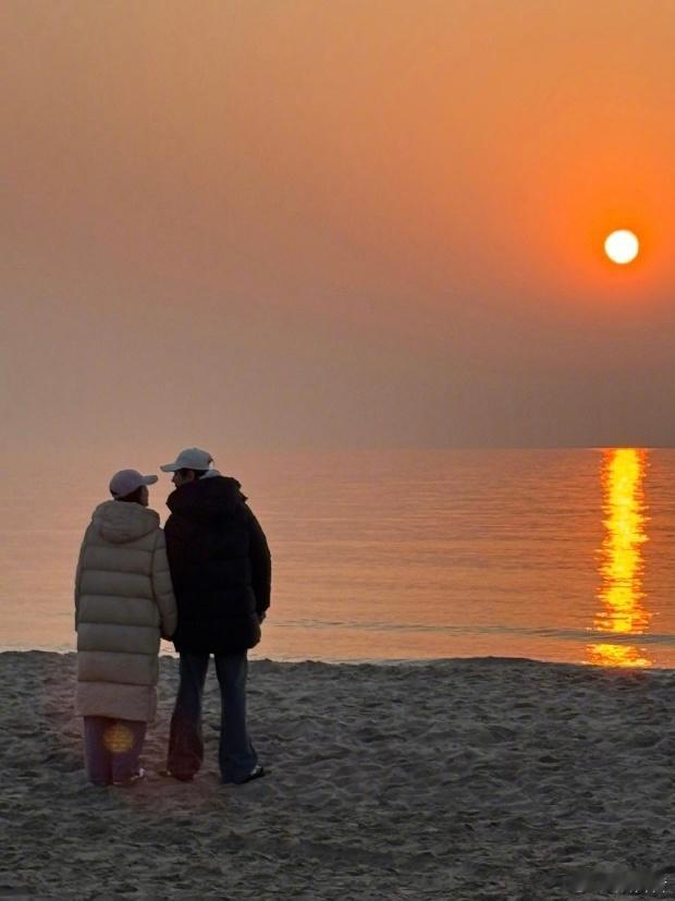 董璇又上恋综给张维伊上压力了我怎么开始磕到了呢，听到董璇和张维伊两个人相处的日常