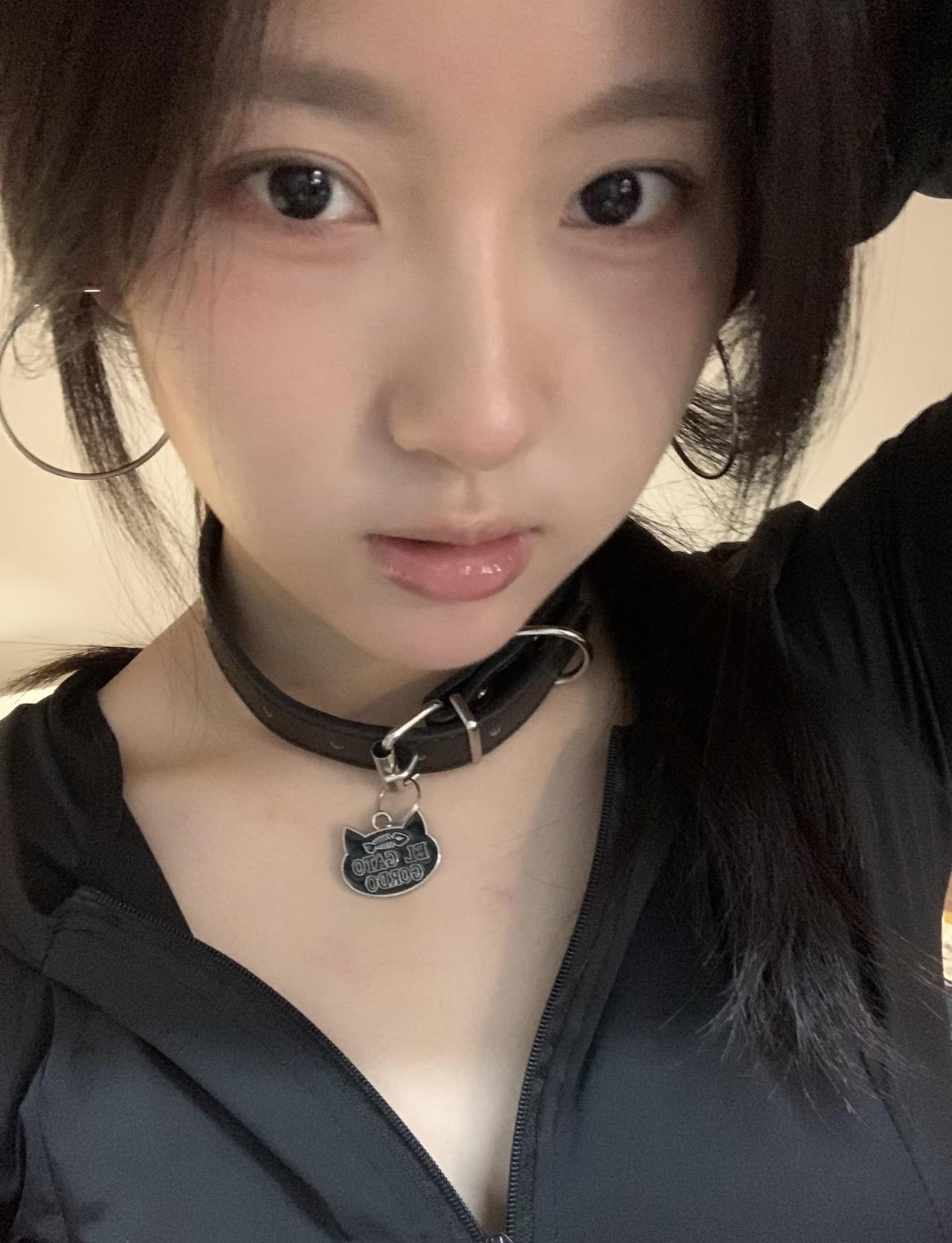 喜欢这种淡淡的温柔，不浓烈不刻意，简单自然就是最好的模样。自然气质 女生日常 日