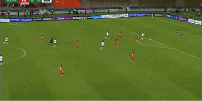 拜合拉木替补登场连续浪费 4 次机会，这吐饼能力哈登来了也没有

拜合拉木这波替