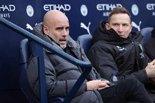 和英乙球队打得有来有回晋级足总杯16强啦才到16强啊，还坑了牧师一个进球