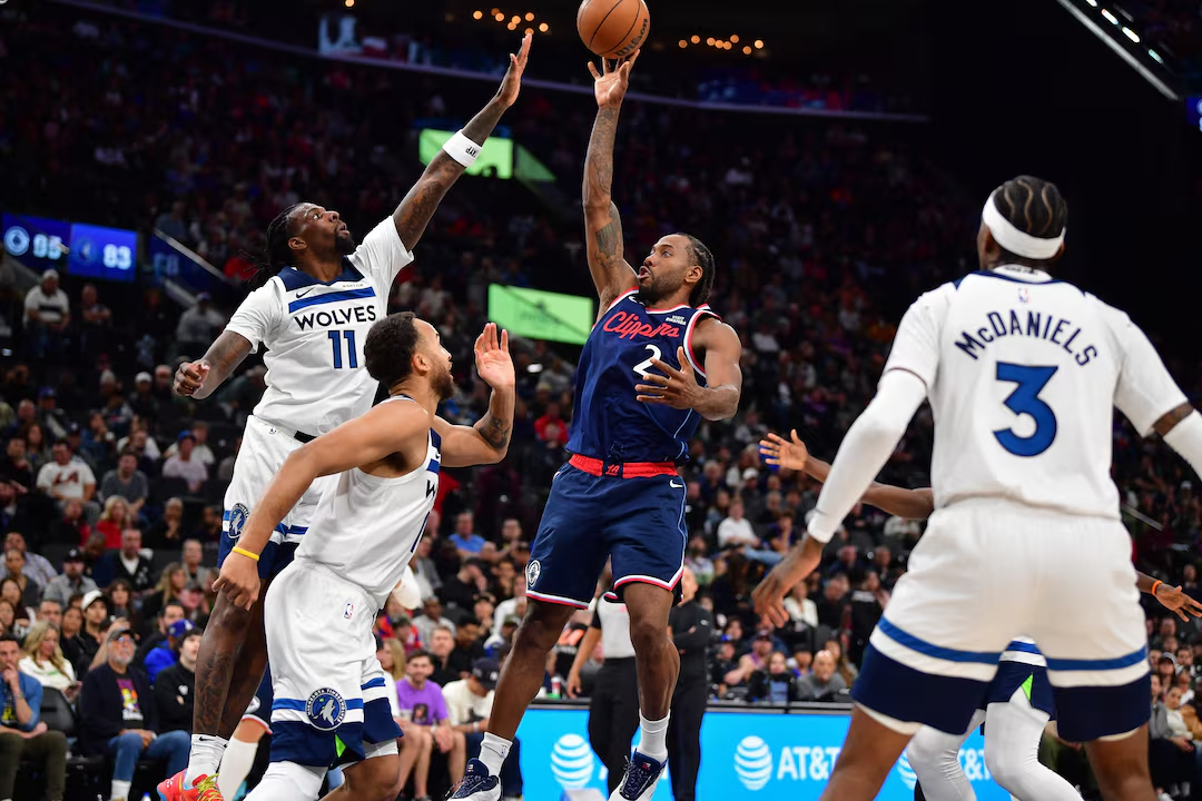 各位觉得本赛季伦纳德是联盟前几的球星？NBA