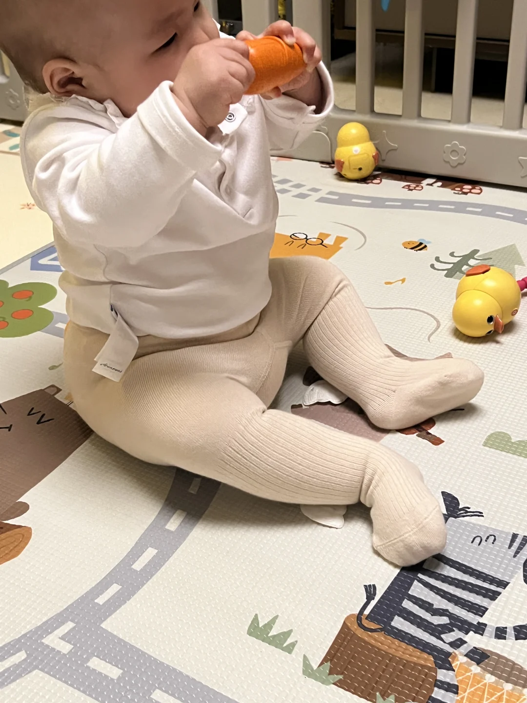 胖宝宝真的好适合连裤袜！！！