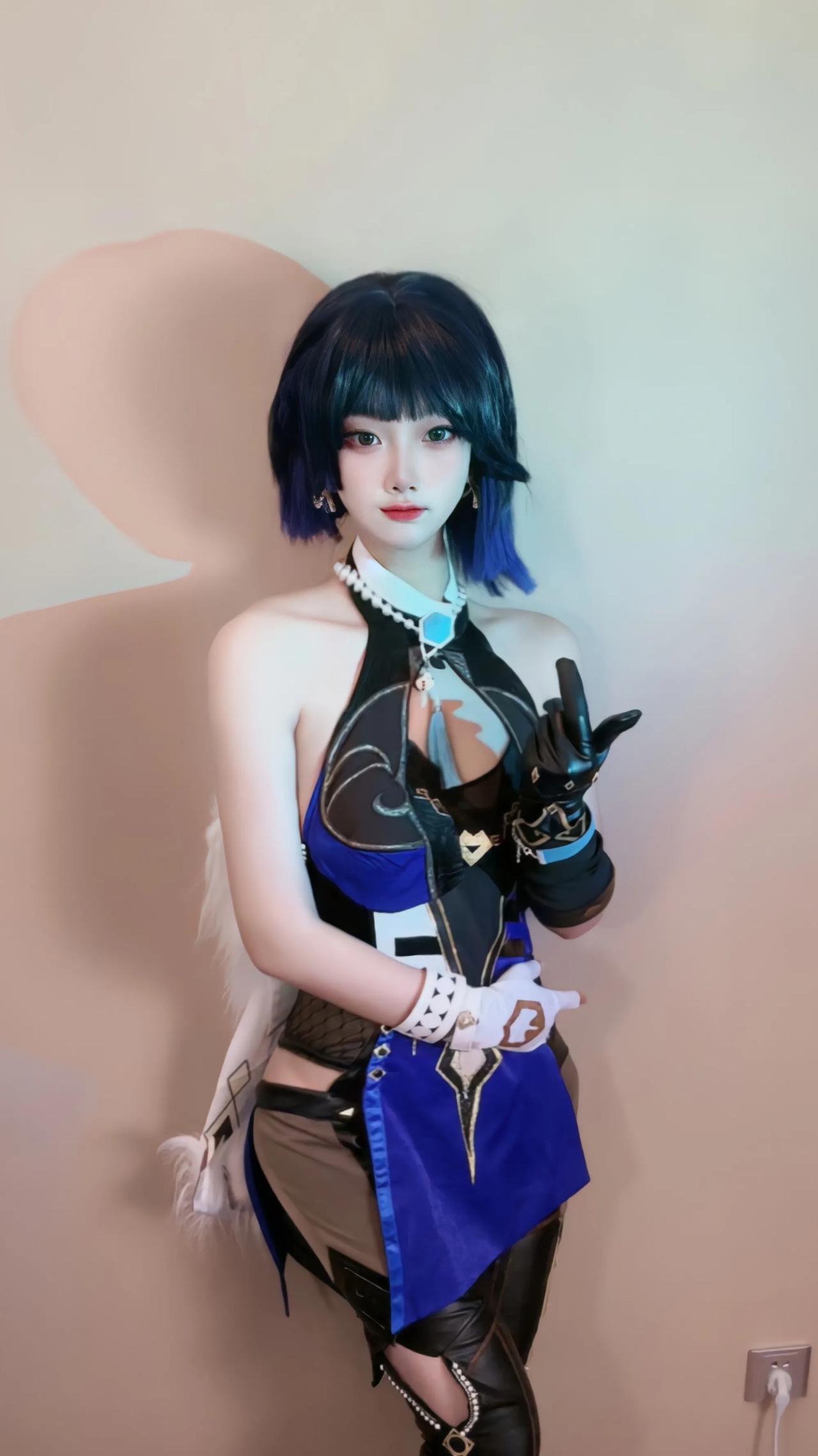 夜兰:贱人来信了……  