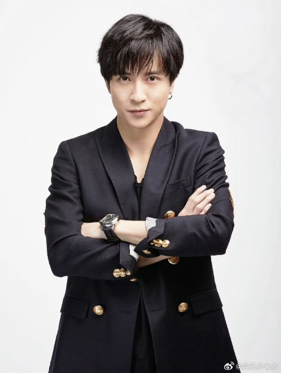 李雨桐188元的陈年旧账薛之谦沛纳海手表价值3万元 时隔多年，李雨桐再提旧物，1