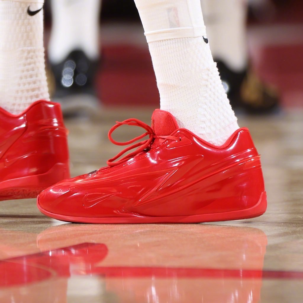 Nike KD 19KD19是要出彩虹套吗？🌈 