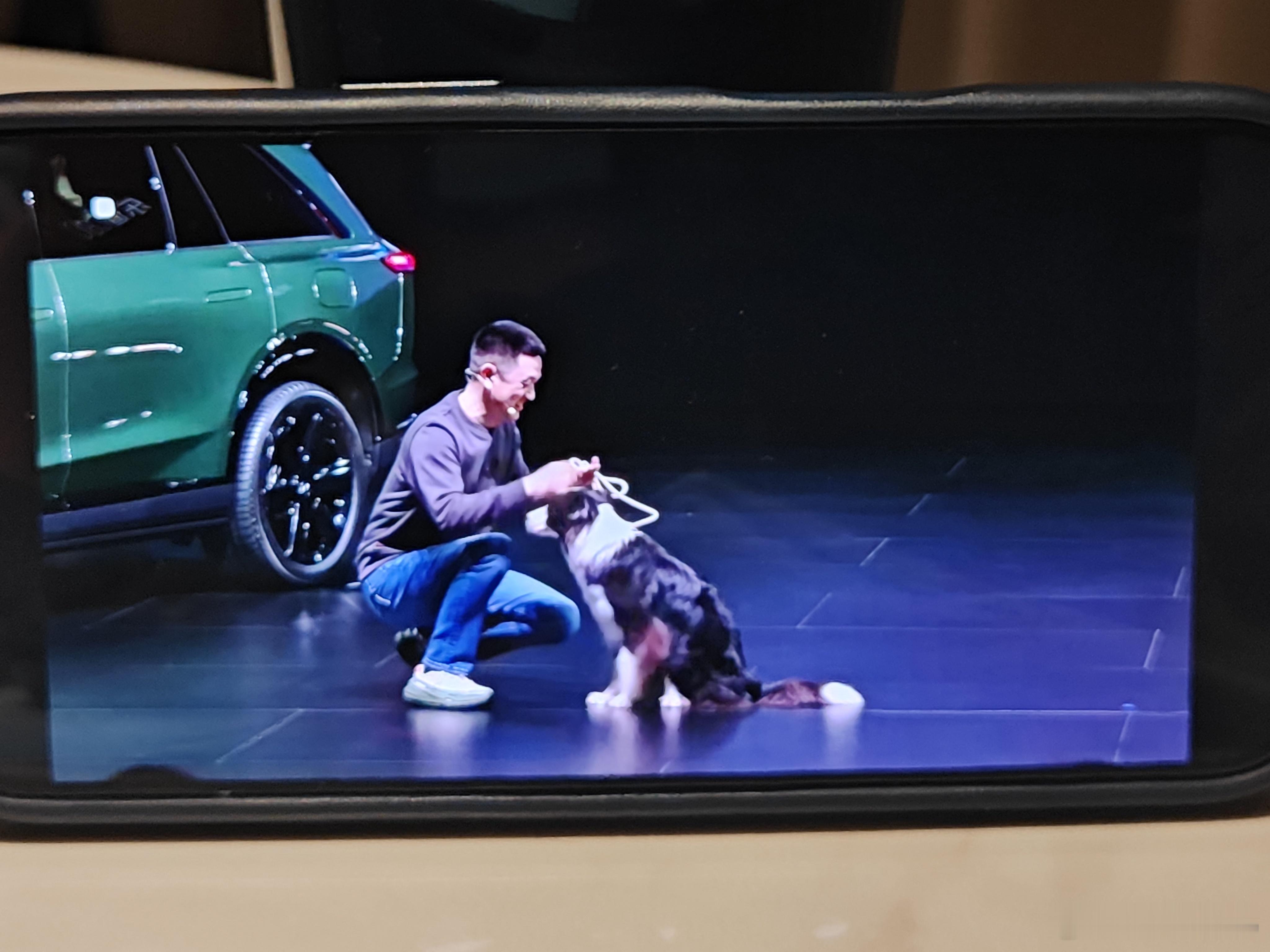 哈哈哈新能源汽车大v聊车蔚来乐道l80