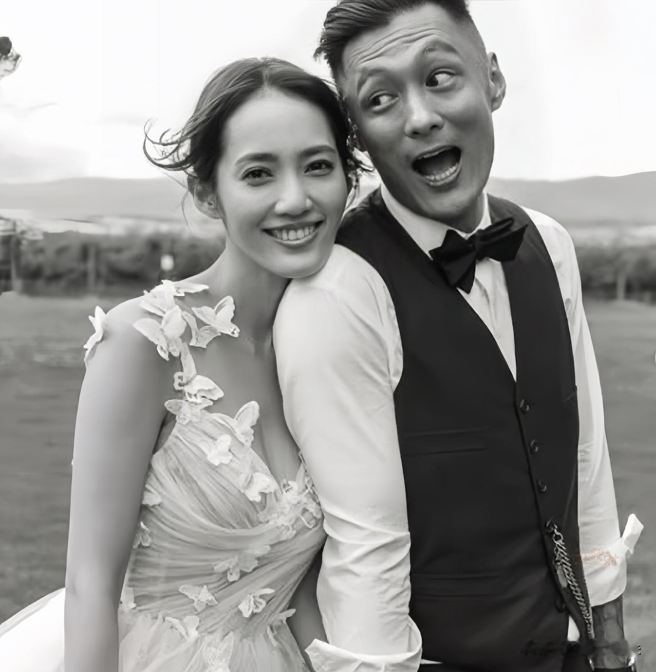 余文乐官宣离婚，很多人心里并没有太过意外。
和做心理行业的朋友聊起这件事，他说，