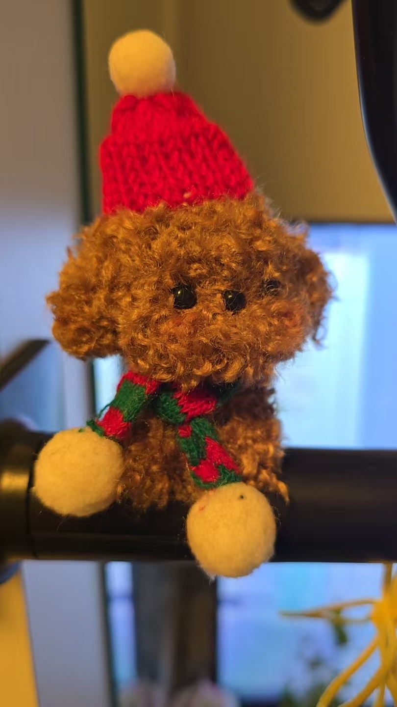 拼搏如一汪清水，有源则灵，沉寂而终；拼搏如向日之花，有光则茁，无温而萎；拼搏如扬